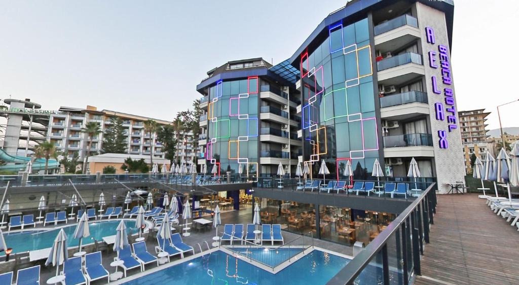 هتل ریلکس بیچ